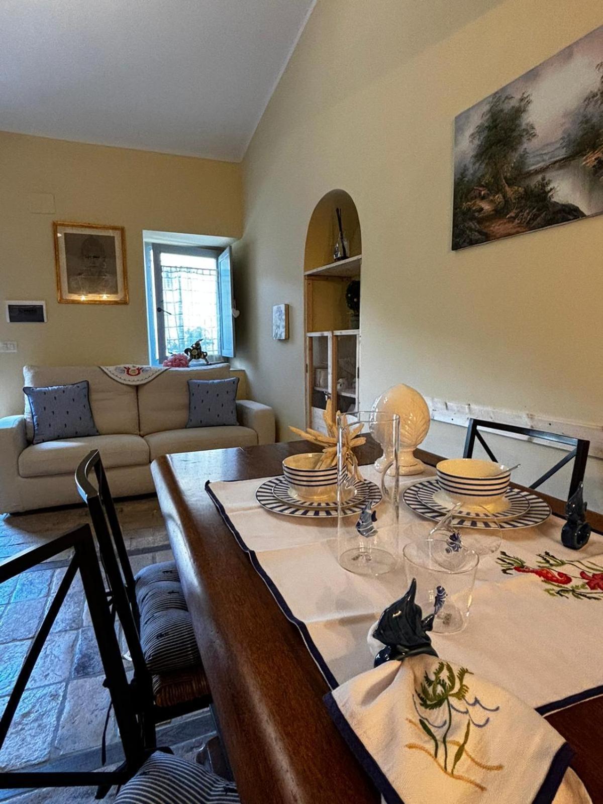 Alloggio Turistico La Contessa Graffignano Bagian luar foto